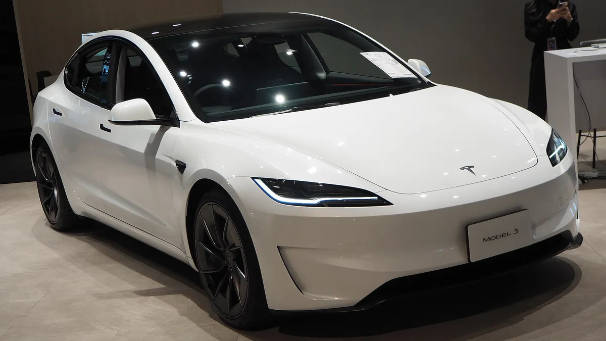 2024 Tesla Model 3 Highland Performance AWD in Siam Paragon, Pathumwan, Bangkok, Thailand